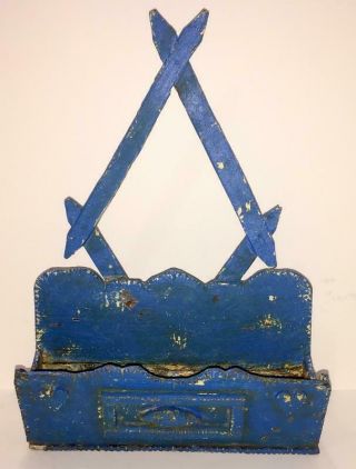 Antq Carved Tramp Folk Art Wooden Holder Box/orig Blue Paint Hearts/prim/letter