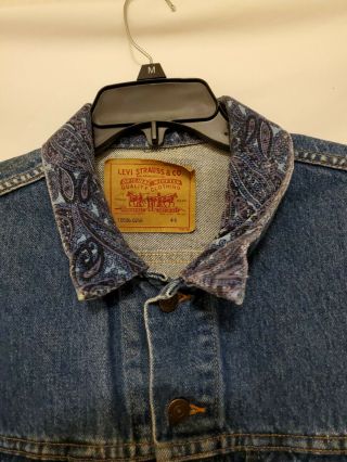 Levi - Strauss & Co.  riveted jean jacket.  Paisley fabric collar/sleeve. 2
