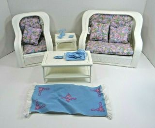 Barbie Vintage Dream Cottage White Wicker Furniture Pullout Love Seat Chair 1983