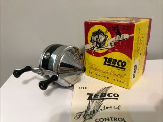 Vintage Zebco 33 Spin Cast Fishing Reel,  Early Model U.  S.  A.  Metal Foot & Box