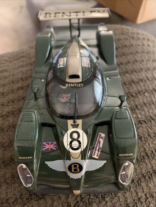 Carrera Scale Auto Bentley Exp Speed 8 Le Mans Test Day 2001 1/32 Slot Car