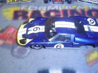 1/32 Slot.  It 6 Ford Gt 40 Body With Front Axle& Guide& Bare Chassis -