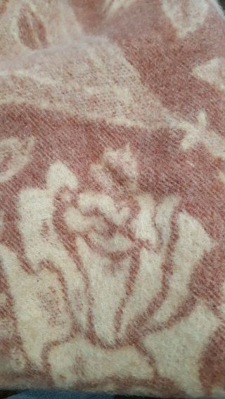 Vintage All Wool Golden Dawn Camp Reversible Pink Rose Medallion 87 " X 78 "