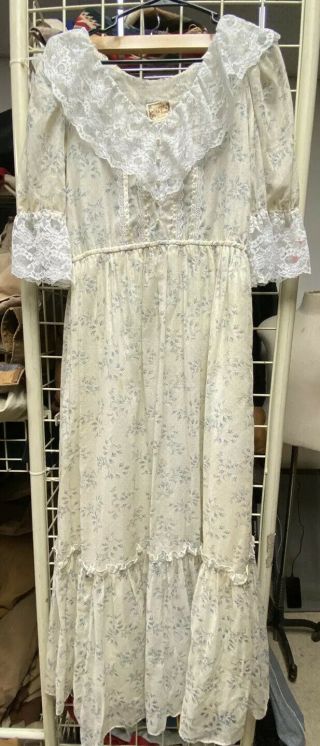 Vtg Gunne Sax Prairie Dress With Floral Print And Lace Accents Size 9