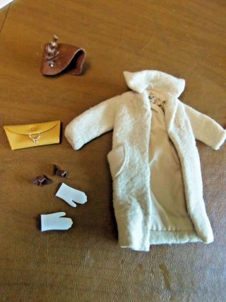 Vintage Barbie 1959 - 1961 " Peachy Fleecy " Outfit 915 • Complete & Euc