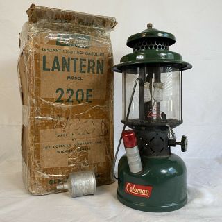 Vintage Coleman Lantern Model 220e Reflector Htf 1957 Camping Explore Hiking