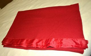 Vintage Faribo Red Sateen Nylon Binding Edges 100 Wool Blanket Faribault 62x85