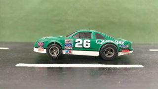 Green Life - Like 26 Quaker State Ford Thunderbird 1:64 Scale Stock Slot Car