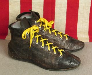 Vintage 1940s Black Leather Boxing Boots Athletic Shoes Flat Leather Soles