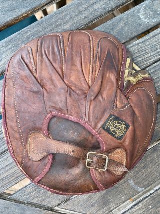 Vintage 1920’s Antique Leather Catchers Mitt Baseball Glove Buckle Strap Reach