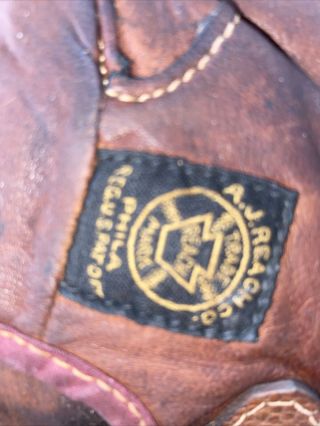 Vintage 1920’s Antique Leather Catchers Mitt Baseball Glove Buckle Strap REACH 2