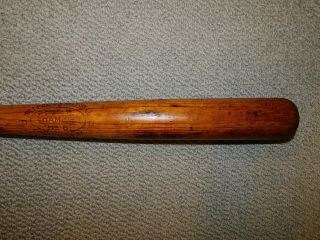 1917 to 1925 H&B Louisville Slugger Champion Bat 35 