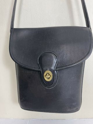 Vintage Coach Purse 90s Turnlock Black Leather Crossbody Gold Hardware Handbag