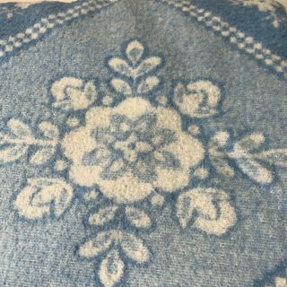 vintage thermal blanket bedding blue floral basket satin trim twin 76x64 2