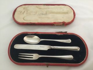 Vintage Solid Silver Cutlery Set Of Three In Case Hallmarked Sheffield 1922