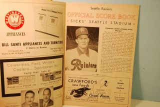 1958 Seattle Rainiers Minor League Baseball Program Scored vs Reds CH 2