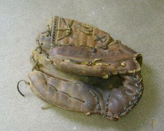 Wilson A2002 Baseball Glove Left Handed Pro Model Vintage Baseball Softball Mitt