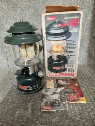 Vintage Coleman Adjustable Two Mantle Lantern 288a700 06/1989
