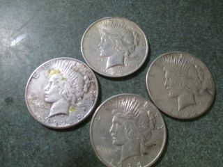 4 Peace Silver Dollars 3 Are 1922 & 1 Is 1925 All " P " S