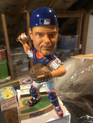 Mike Piazza York Mets Legends Of The Diamond Limited Edition Bobble Head