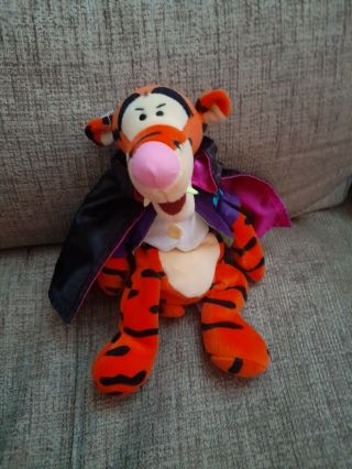 Disney Count Tigger Vampire Dracula Halloween Soft Toy Plush Winnie The Pooh 9”