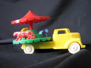 Vintage Acme Toy Road Carousel Truck Yellow With Three Animals 4 1/4 " Long Rare