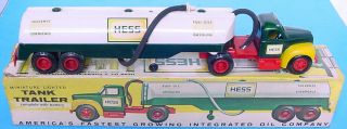 1964 Marx 1st Year Hess Lighted Tanker Tractor Trailer Truck Boxed