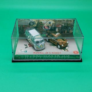 Hot Wheels Very Rare Vw Happy Holidays Model Shop 2004 (only 100 Made)