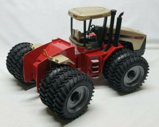 Case IH STX375 Demonstrator Tractor With Triples Custom Tractor 1/16 Scale Ertl 3