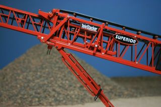 TWH Collectibles Superior TS150 Telestacker Conveyor diecast model1:50 scale 4