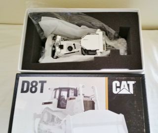 CCM Brass Model - 1/24 CAT D8T Push Dozer,  White,  MIB w/certificate 2