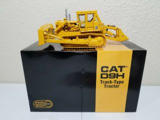 Caterpillar Cat D9h Dozer W/ Metal Tracks - Ccm 1:48 Scale Diecast Model