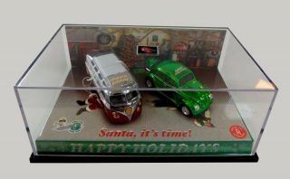 Hot Wheels Very Rare Vw Happy Holidays Model Shop 2004 (only 100 Made)