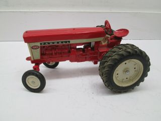 Toy Farmer Farmall 560 With Duals,  1 Of 500,  No Box