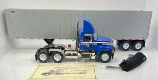 First Gear 1/34 Scale Mack Pinnacle Granite W/east Tipper“allied Waste Services”