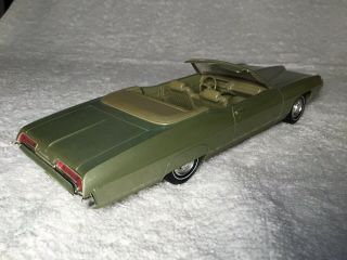 MPC 1969 Pontiac Bonneville Convertible Promo In Limelight Green 3