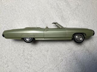MPC 1969 Pontiac Bonneville Convertible Promo In Limelight Green 6