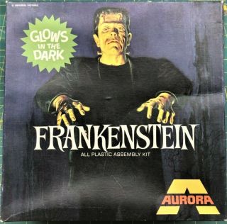 Aurora " Glows In The Dark " Frankenstein Model Kit (1972)