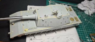PRO - BUILT 1/35 German E 100 Heavy Tank from trumpeter 2
