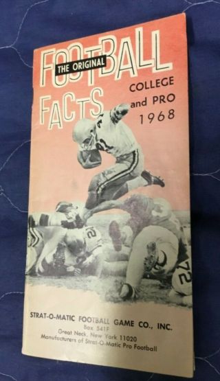1968 Strat - O - Matic Football Facts 7.  5 " X 4 " 48 Pages
