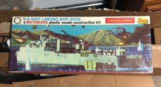 Lindberg U.  S.  Navy Landing Ship Dock,  Motorized,  Kit 744m:400 1968