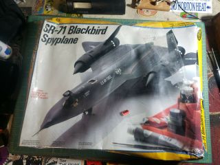 Testors 1/48 Sr - 71 Blackbird Spyplane 1984 Model Kit 584 Open Complete Box Flaw