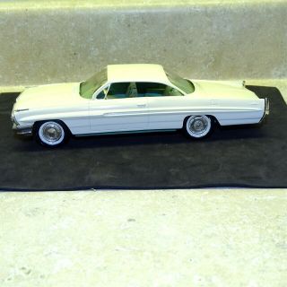 Vintage 1961 Pontiac Bonneville 2 Door Hard Top,  Dealer Promo Car