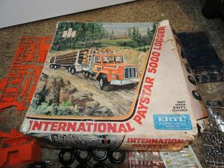 Vintage Ertl International Harvester Paystar 5000 Logger Model Truck Kit 8014