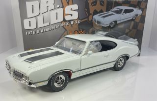 Gmp/acme 1/18 Scale 1970 Oldsmobile 442 W30 “dr Olds Version” Limited Run