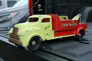 Lincoln Toy Tow Wrecker Service Truck - Made in Canada 1950s 2
