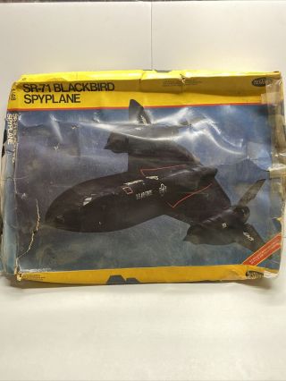 Testors 1/48 Sr - 71 Blackbird Spyplane,  Model Kit 584 Parts - No Box