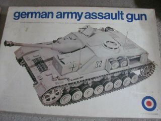 Entex Bandai 1/15 Scale German Army Assault Gun 4; Stug Iv Tank Kit Parts