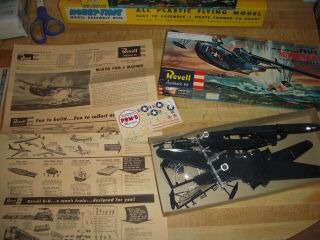 Vintage Model Airplane Kit Revell S Us Navy Pbm - 5 Martin Mariner Patrol Bomber
