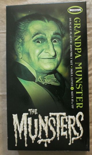 The Munsters Grandpa Munster Figure Model Kit By Moebius/out Of Production